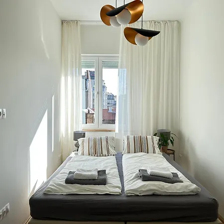 R19 - Sunset Buda Budapest