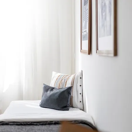 R19 - Sunset Buda Budapest